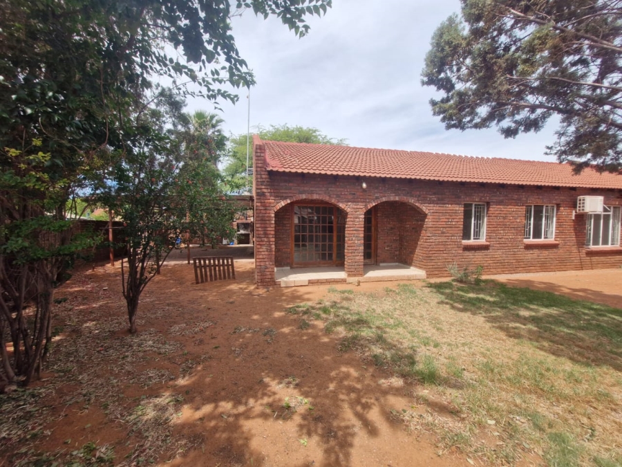 3 Bedroom Property for Sale in Kathu Northern Cape